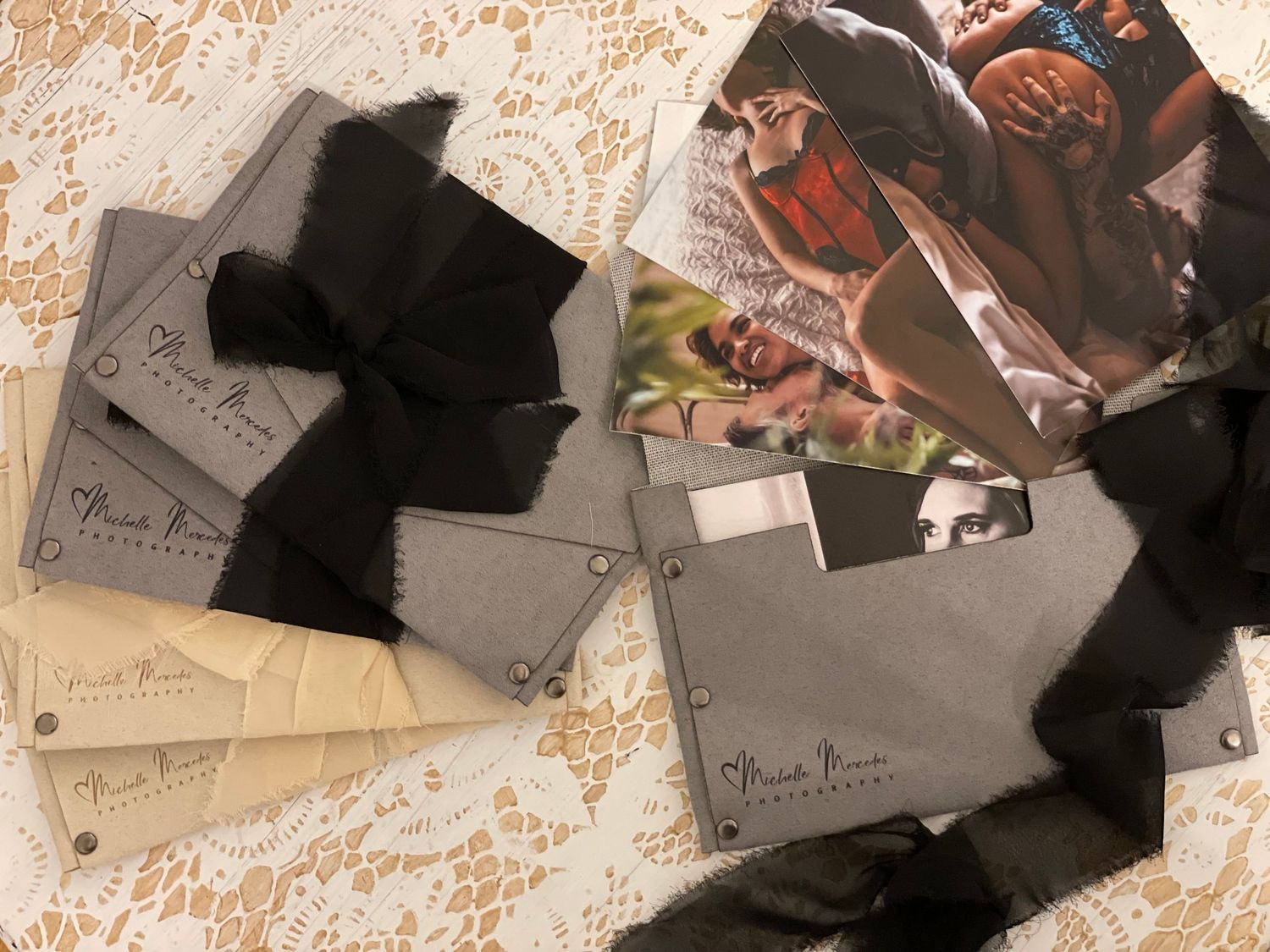 Photo Envelop, Vegan Suede, Chiffon Ribbon, Images