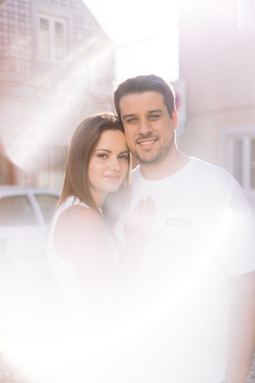 Sessão fotográfica de casal em aveiro, close-up do casal ao pôr do sol