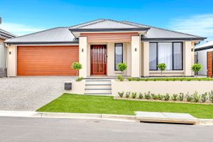 Sabine Verhack Photography Adelaide real estate and Airbnb