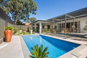 Sabine Verhack Photography Adelaide real estate and Airbnb