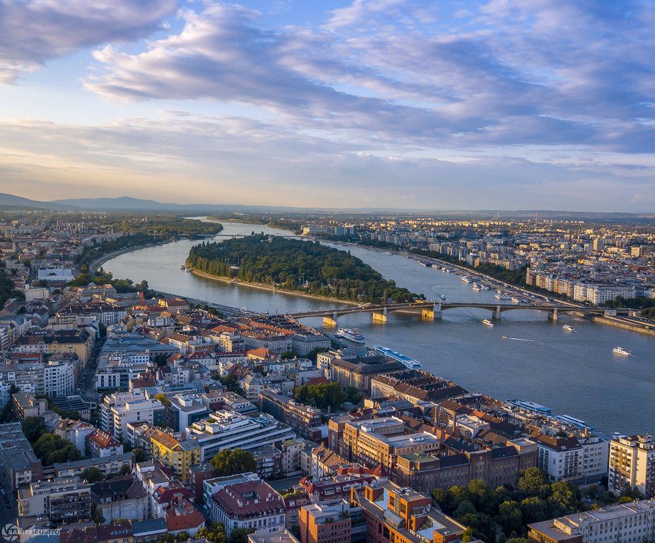 Budapest Wedding Photographer