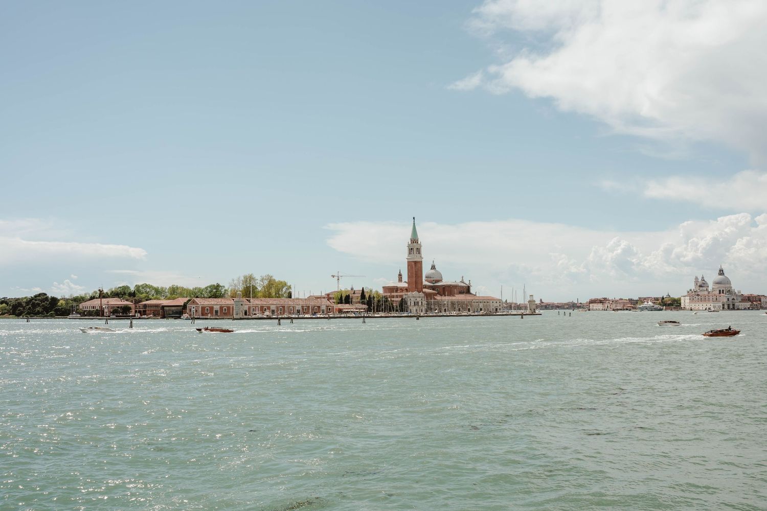 Zara Davis Wedding Photography Destination Italy Tuscany Sorrento Amalfi Venice Lake Garda Lake Como