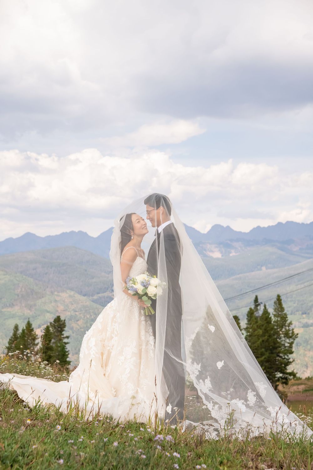 affordable vail wedding photographer