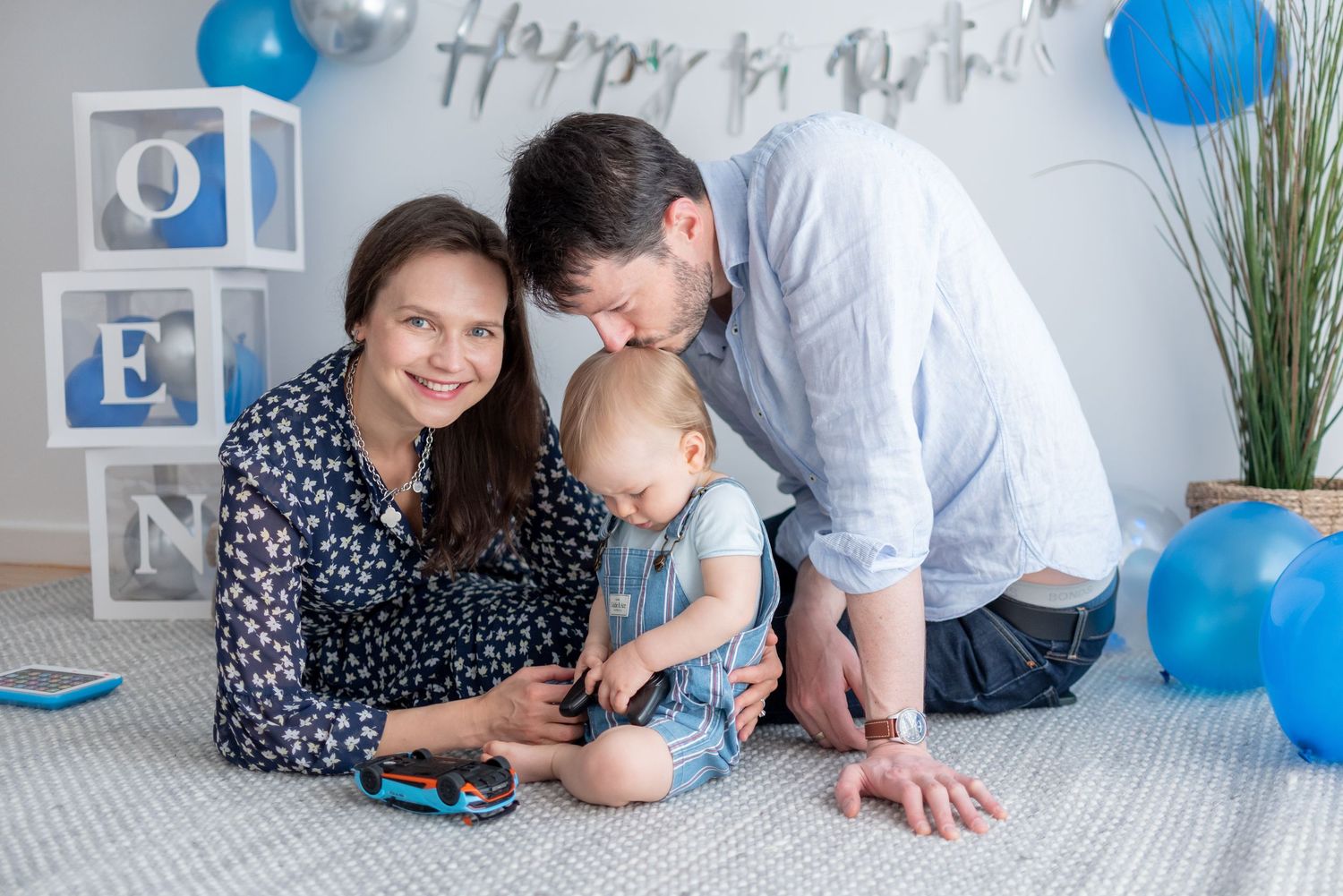 1st birthday photoshoot cake smash shoot
