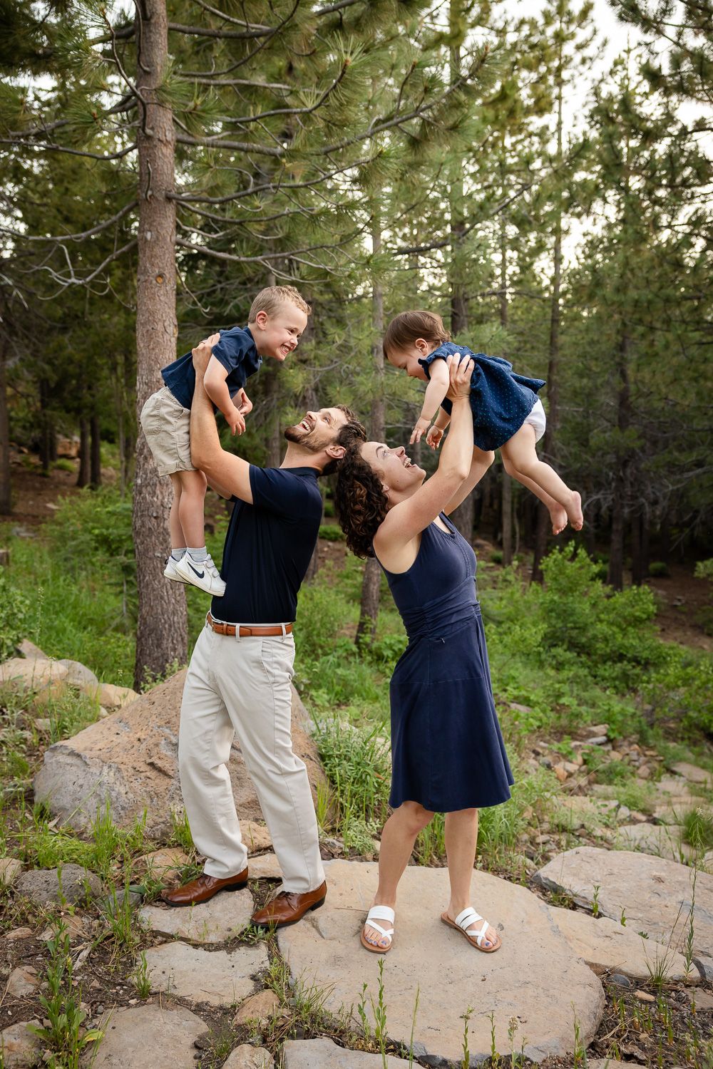 Lifestyle photos by Los Gatos Photographer Cindy Tucey Photography in Tahoe Donner, Truckee
