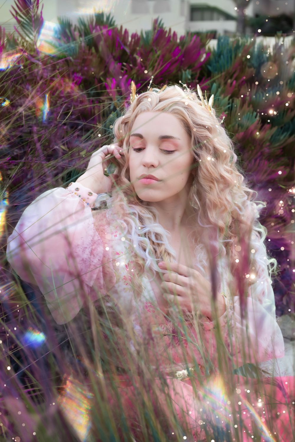 Magical fantasy cosplay photography session at Holiday Matsuri in Orlando Florida. Focus on elegant soft elven vibes. Mystical lighting