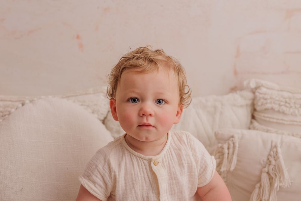 Baby and child photographer in Wellington and Porirua
