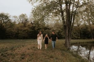 Franklin County photographer, Missouri photographer, STL photography, candid maternal, family, portraits near me, photography near me.
