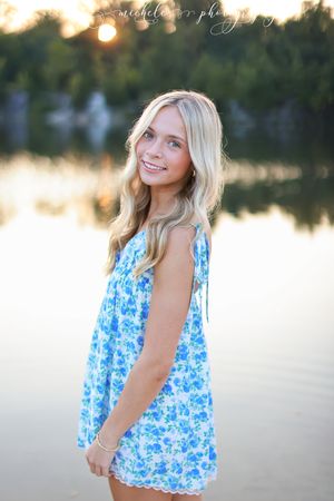High school senior photography in Klondike Park, Augusta, Missouri, beautiful natural light photography by Teri Michele Photography