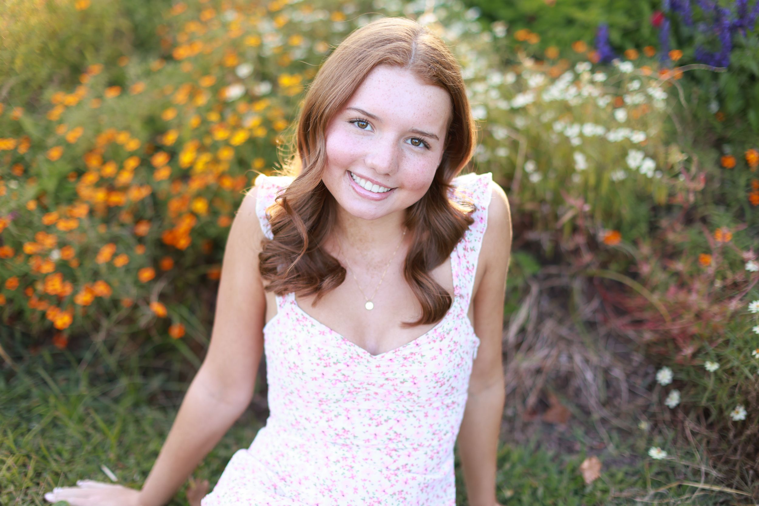 High school senior photography in Queeny Park, St. Louis, Missouri, beautiful natural light photography by Teri Michele Photography
