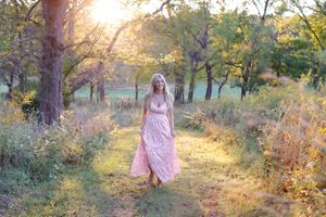 High school senior photography in Queeny Park, St. Louis, Missouri, beautiful natural light photography by Teri Michele Photography