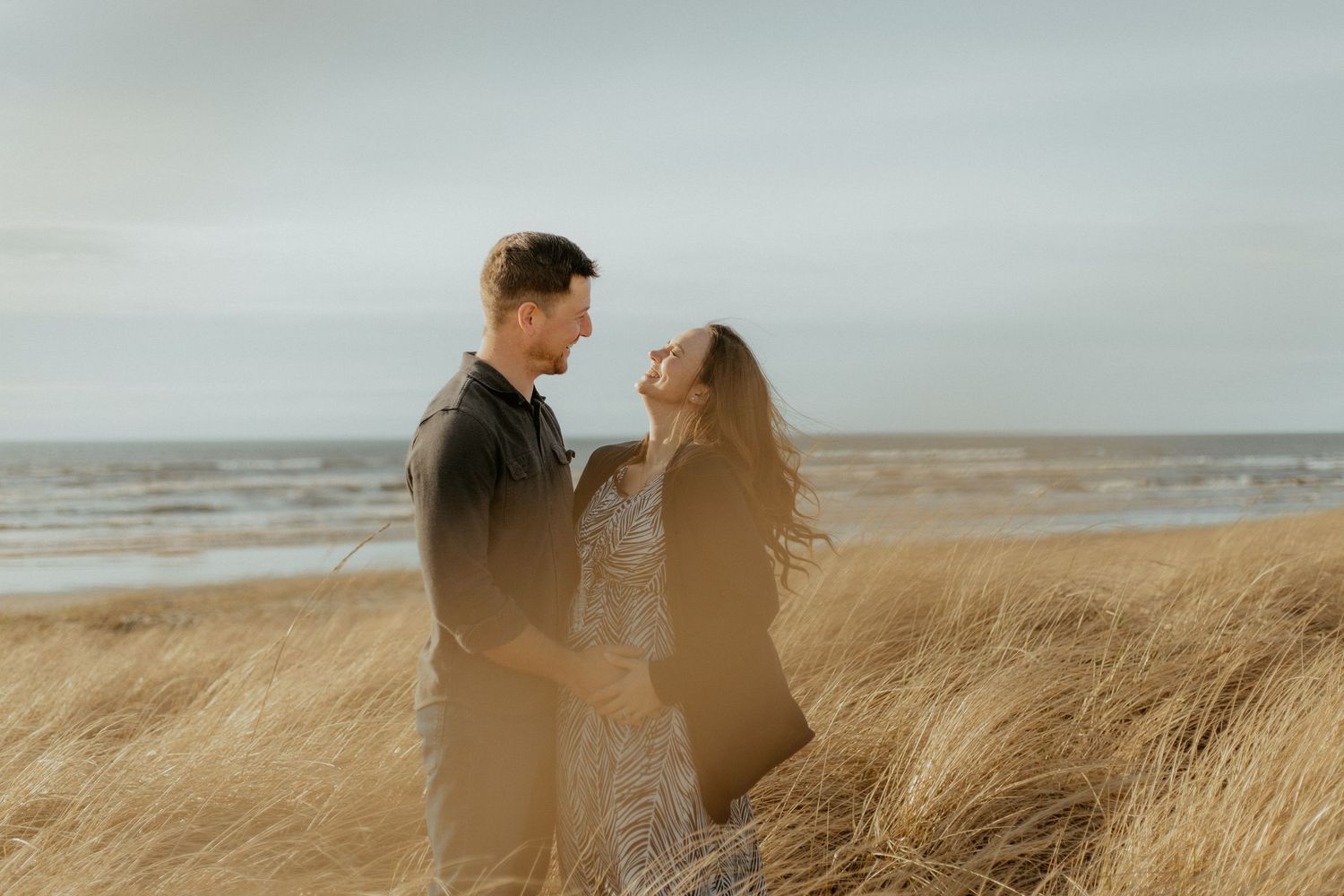 Family, Portrait  & small wedding photographer based in Astoria, OR and serving the Oregon Coast