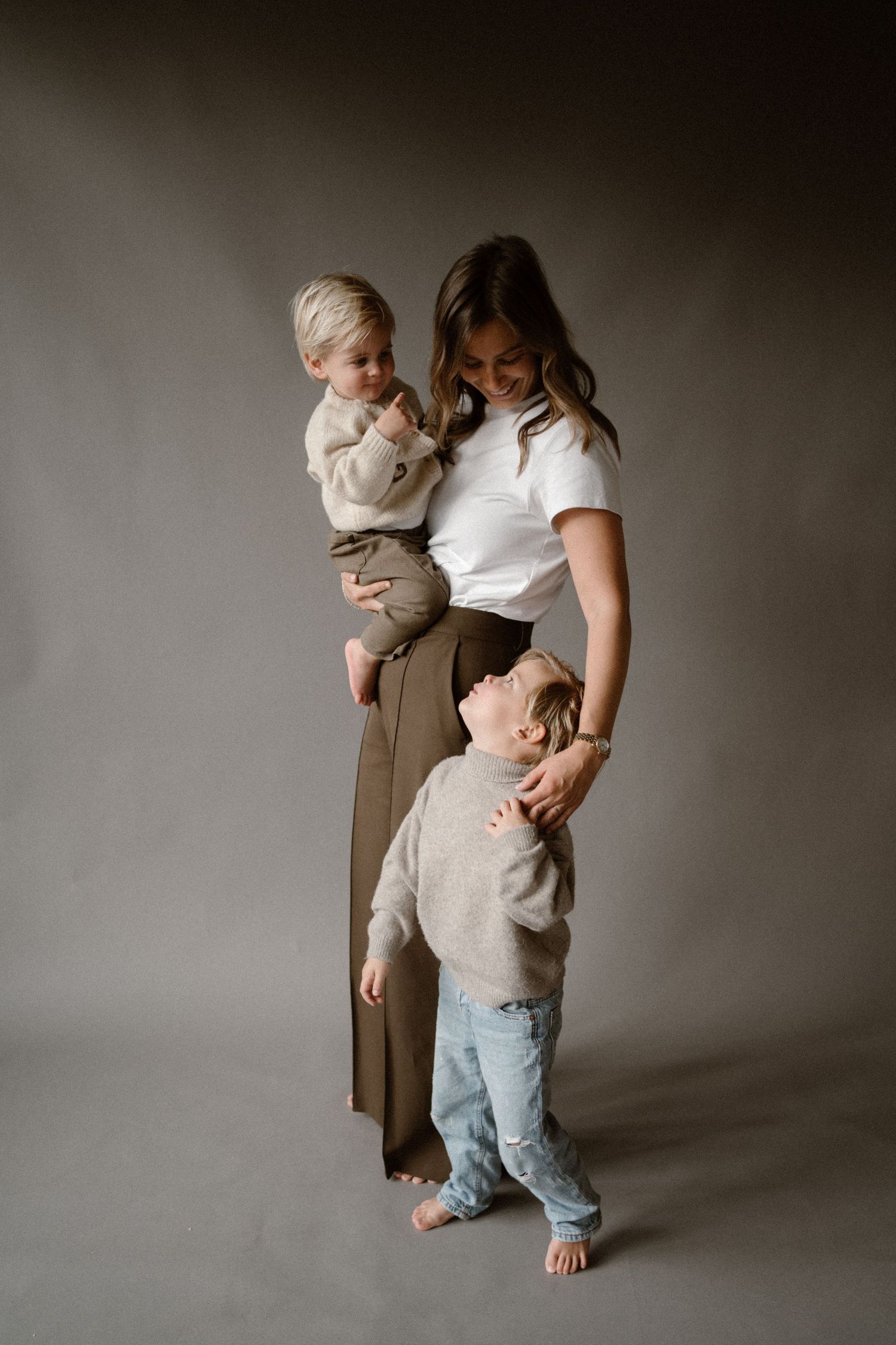 Peuter met vastzittende bovenlip, moet ik daar iets aan doen? Ik heb het  net opgemerkt. : r/Mommit, image size:1500x2250