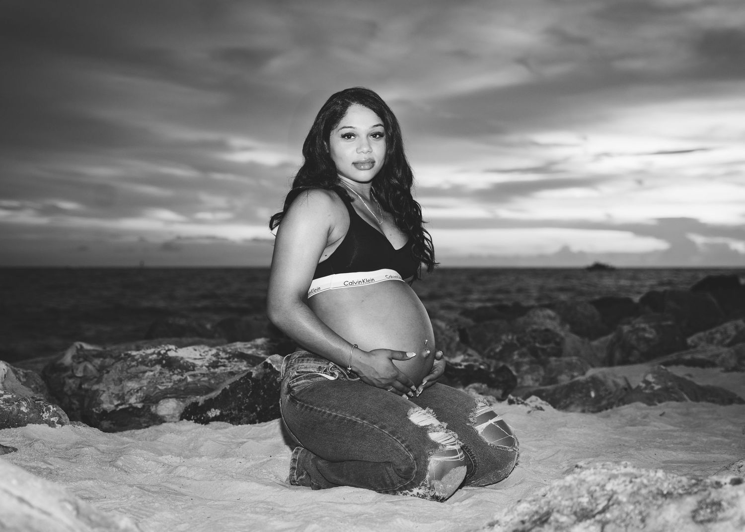 Clearwater Beach-couples-Maternity-beach photo session-BE Jazy Photography-Clearwater Beach-St Pete Beach Photographer