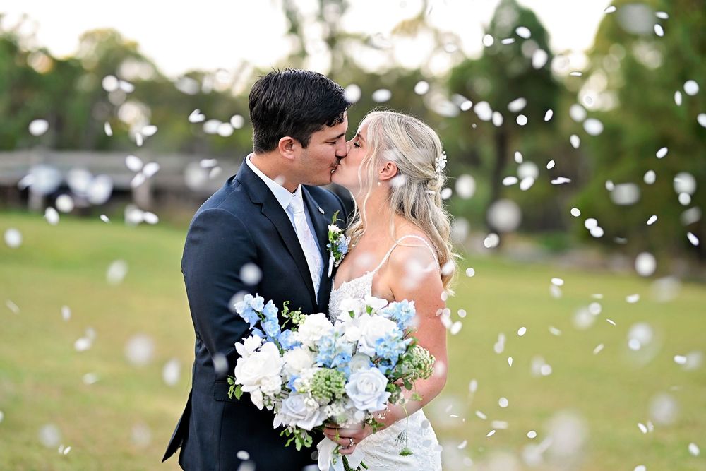 Rockhampton Wedding Photographer, The Barn at the Mountain, Yeppoon Photographer, CQ Photographer, wedding