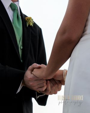Saying I Do, Elopement, Wedding