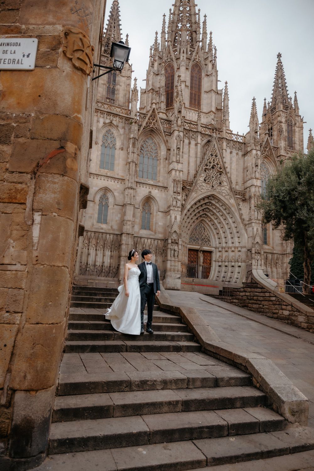 Hand in hand Gothic Quarter autumn Barcelona Pre wedding photoshoot Barcelona BarcelonaLoversPH