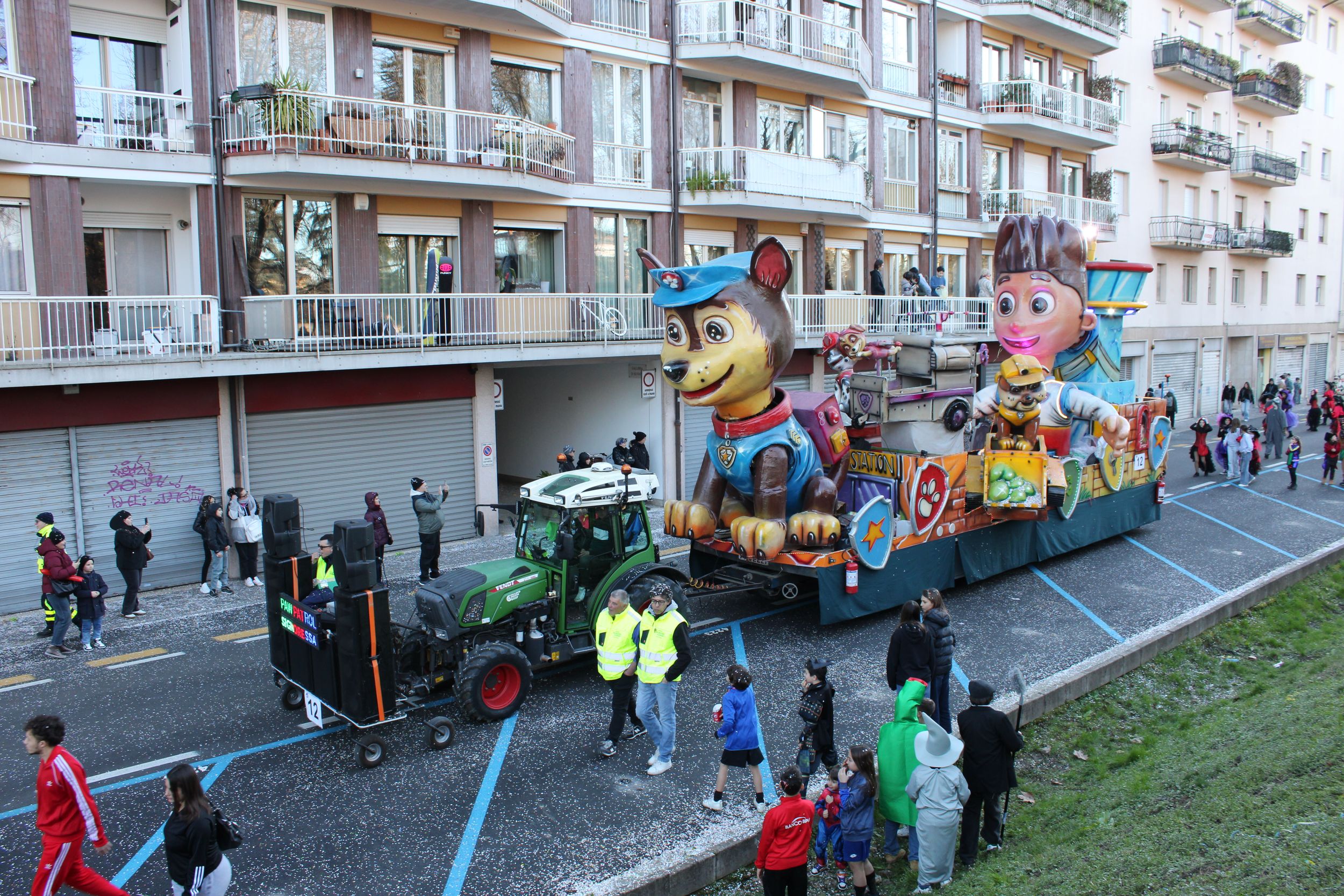Treviso Carnival Parade 2026. The Pro Loco of Trevignano - Carnival Group Together Signoressa with the show “Paw Patrol”.
