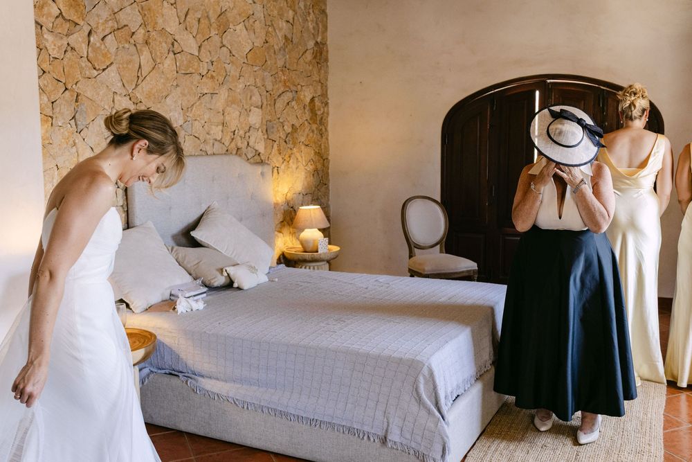 Emotional moment during bridal preparations at Monte do Serrinho