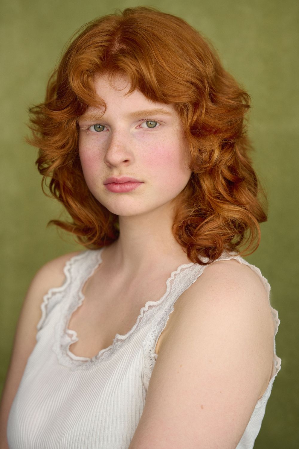 Authentic and natural headshots for talented kids