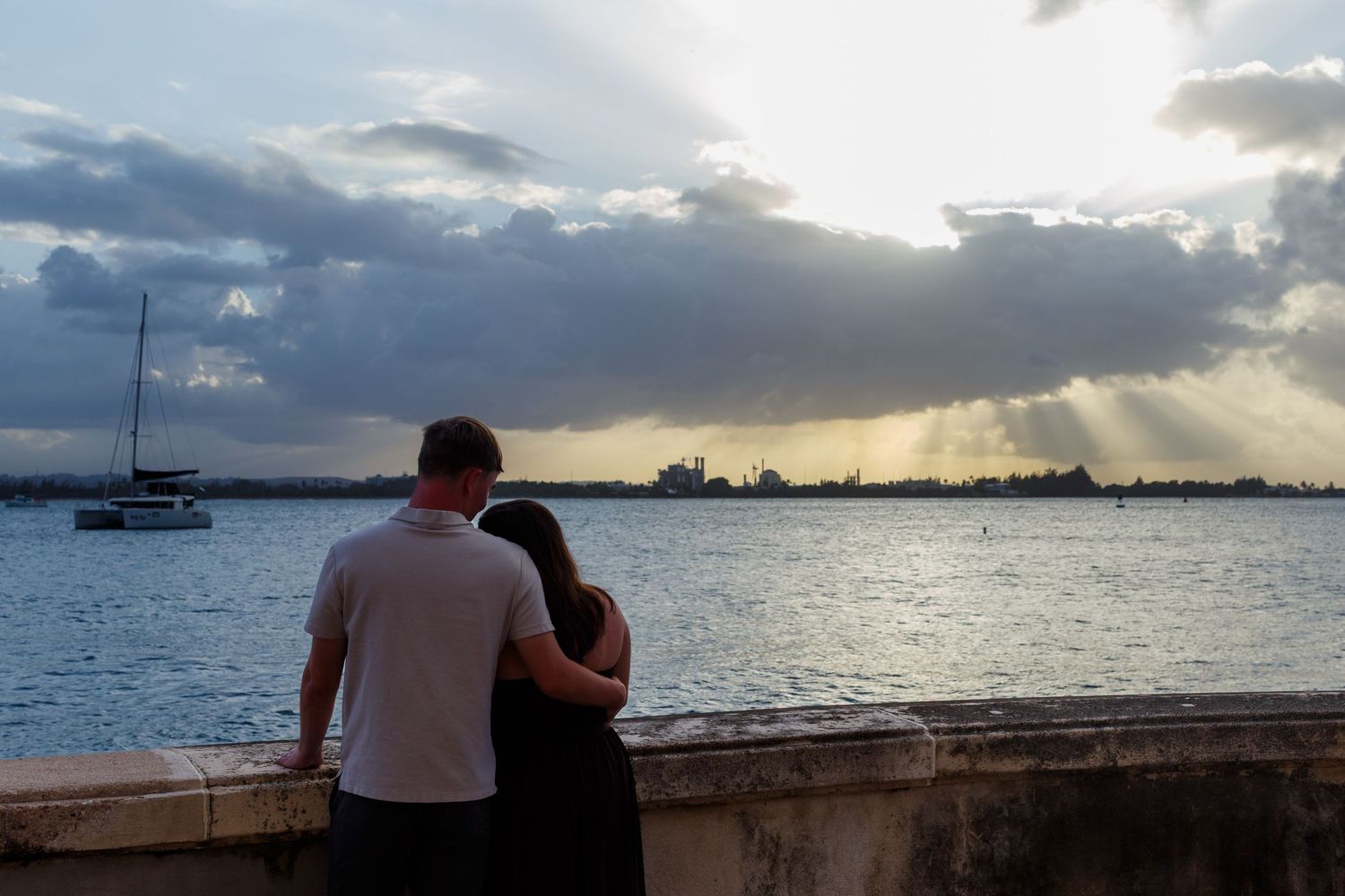Couples portrait along the Paseo de la Princesa in Old San Juan, Puerto Rico.