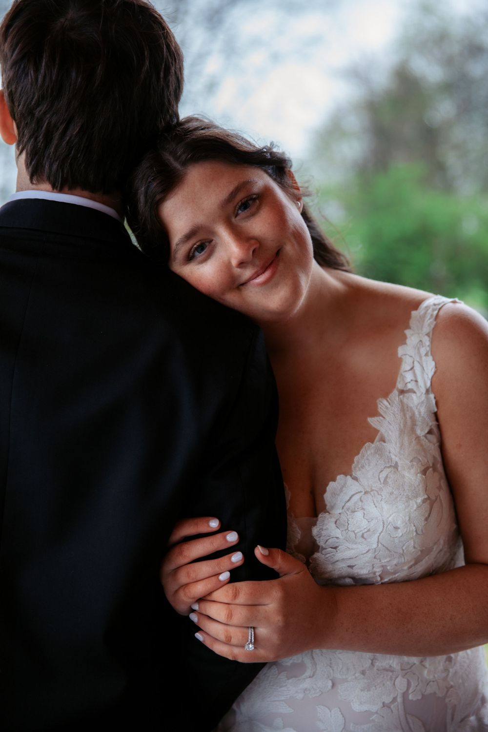 bride and groom portraits