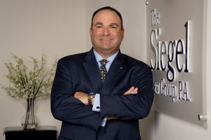 Barry Siegel Siegel Law Group associate portrait Jeffrey Tholl photography