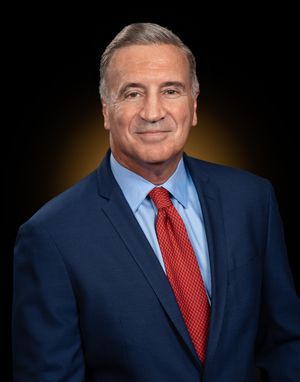 Bocaire Country Club Past Chaircorporate headshot portrait Jeffrey Tholl photography