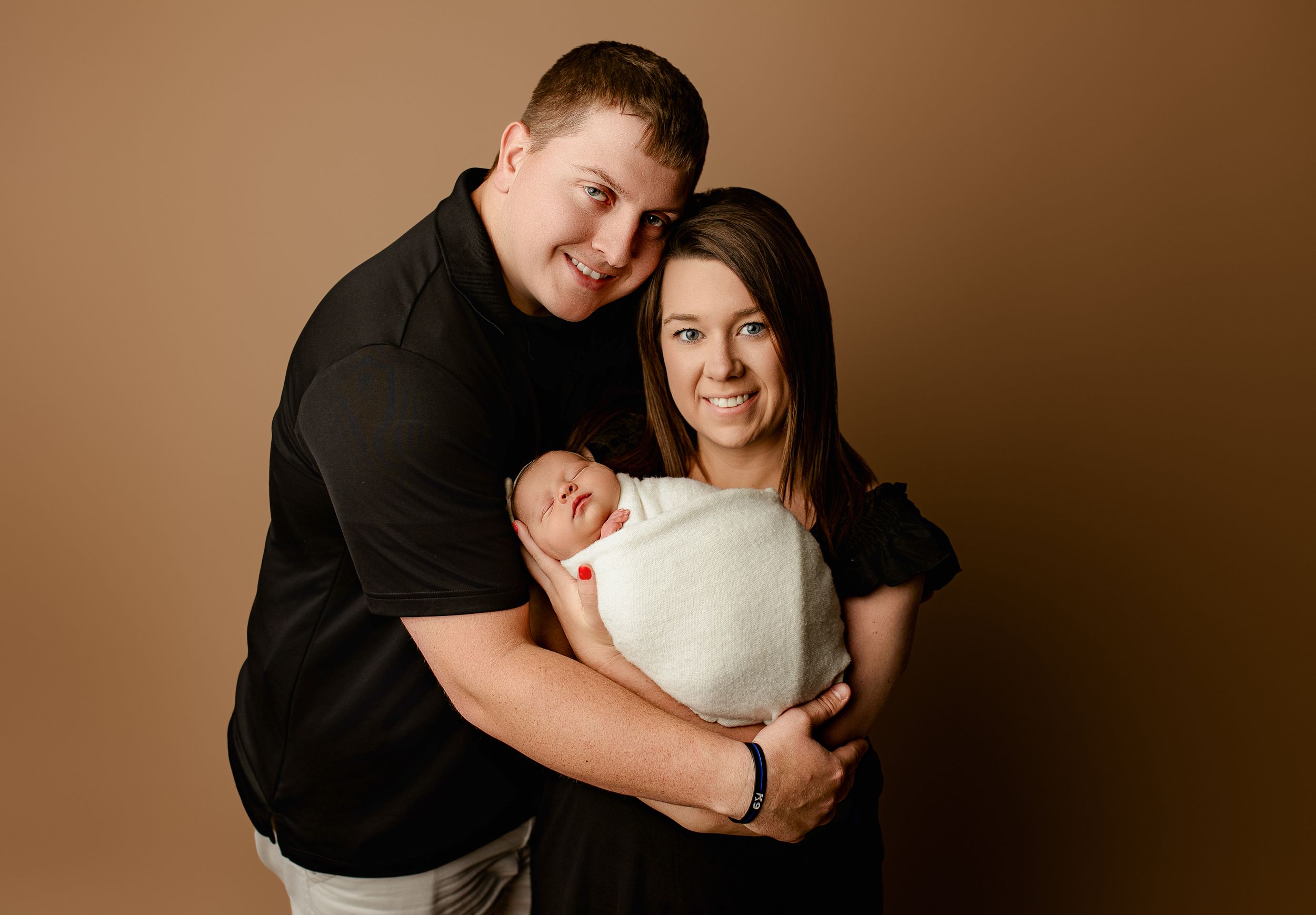 Family Photographer | Portsmouth Ohio | Greenup Kentucky | Best Photography | Bailey's Photography | Affordable | Studio Portraits