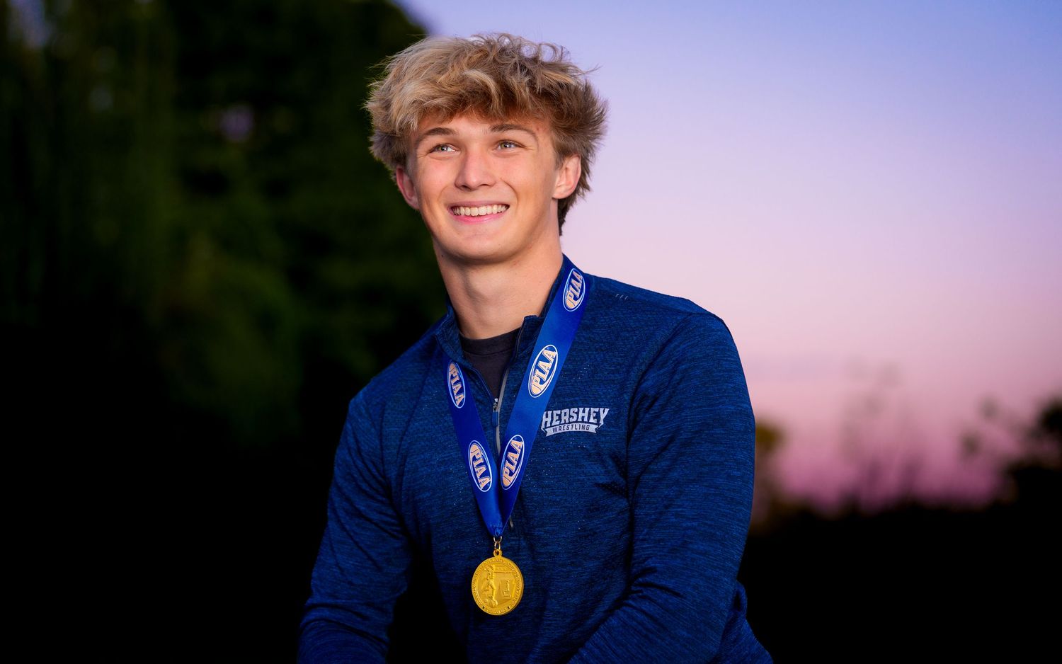High school senior portrait session at sunset, by Deanna Fox, SportsFox Photography, Hershey PA