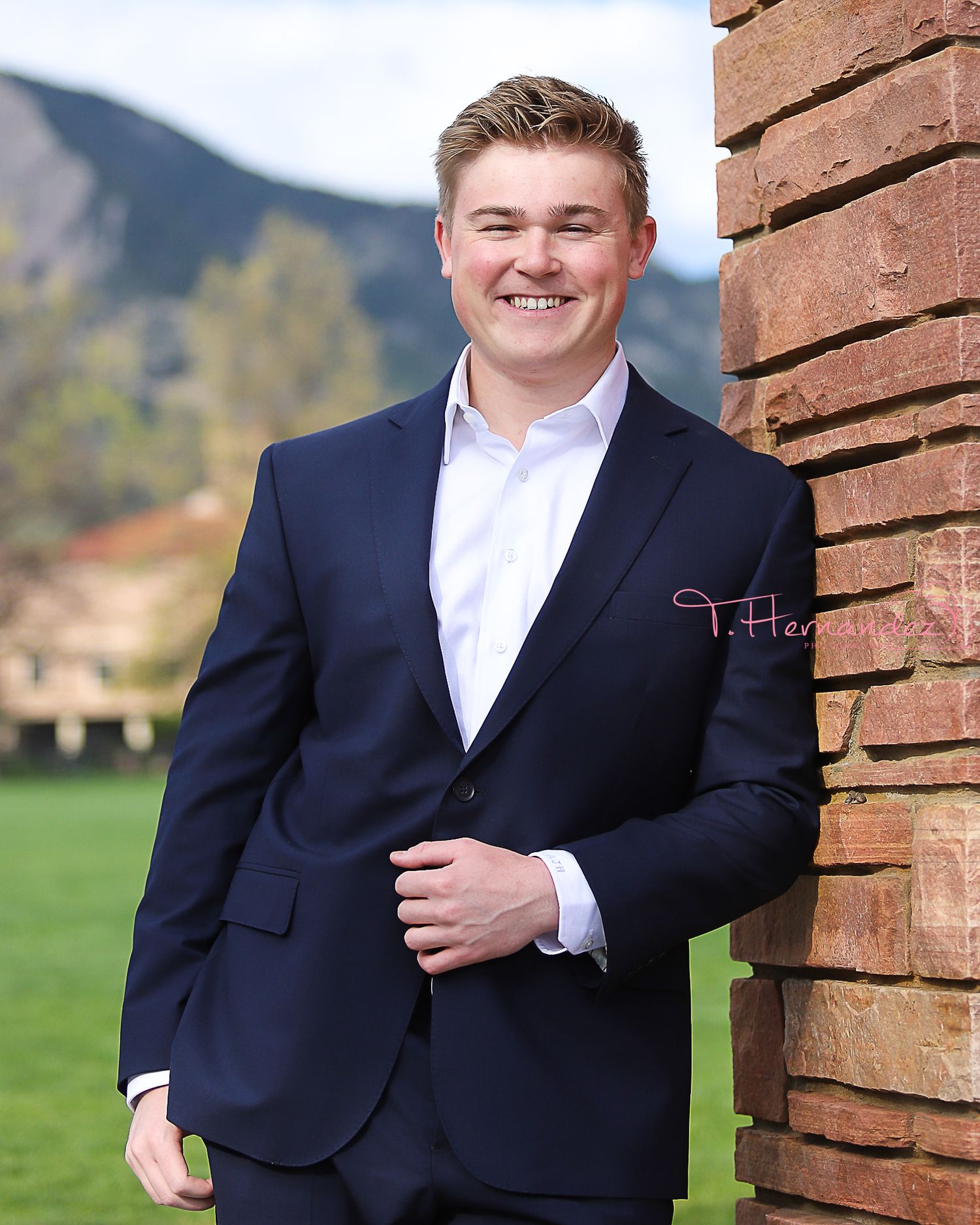 #CUBoulderGrad
#CUBoulderGraduation
#CUBoulderSeniors
#CUBoulderPhotography
#CUBoulderGradPhotos
#BoulderGradPhotographer