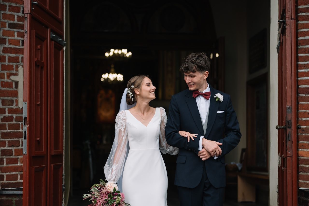 Ceremonia ślubna w kościele w Poznaniu