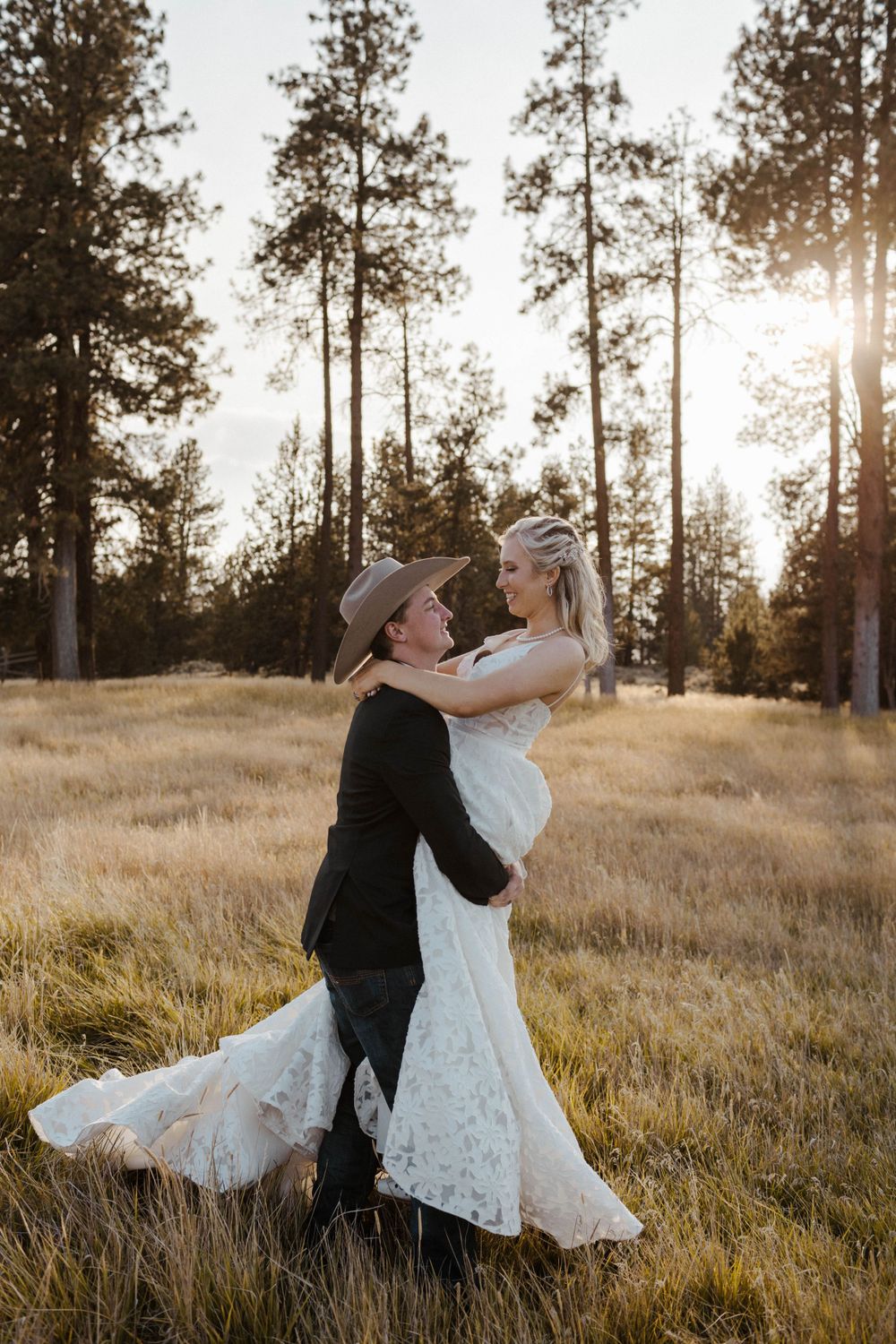 Sisters Oregon Wedding Photography