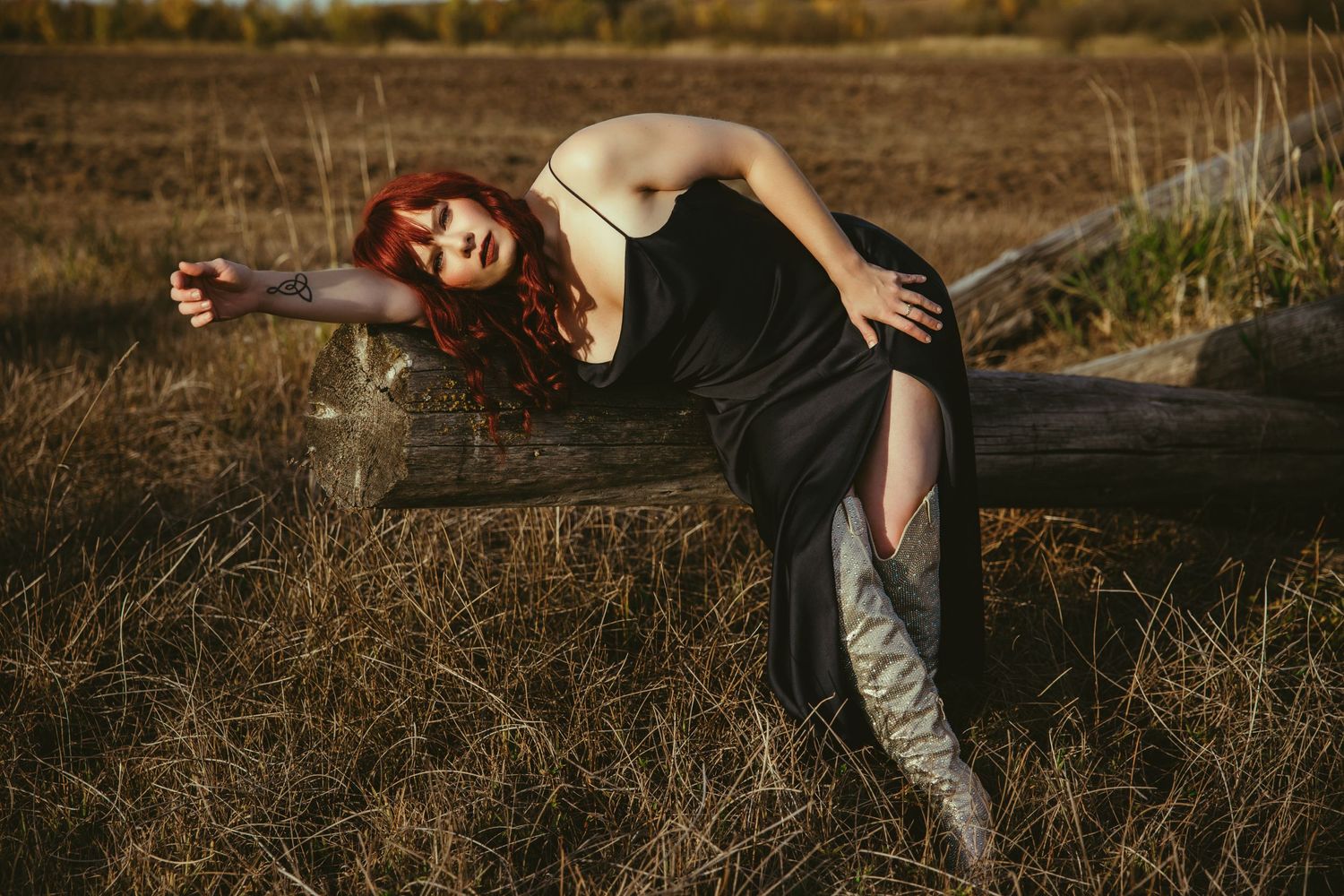 Nicole Pineda Productions Editorial Photographer in Dallas Oregon