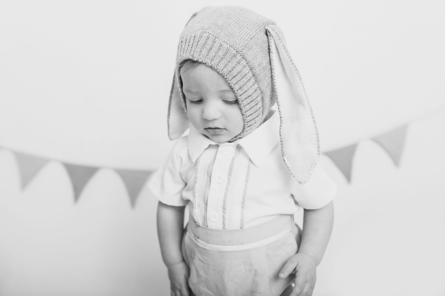Minimalist black and white nursery photos with decorative bunting flags. Photographer. Hull. East Yorkshire. Photography