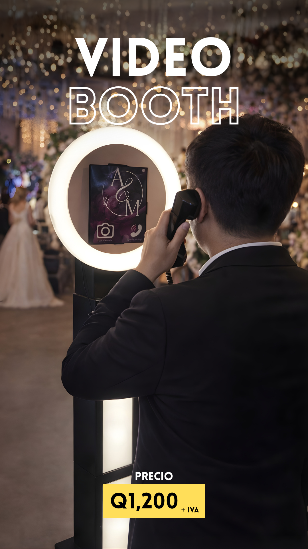 Cabina de video para eventos grabando mensajes emotivos de invitados en recepción elegante