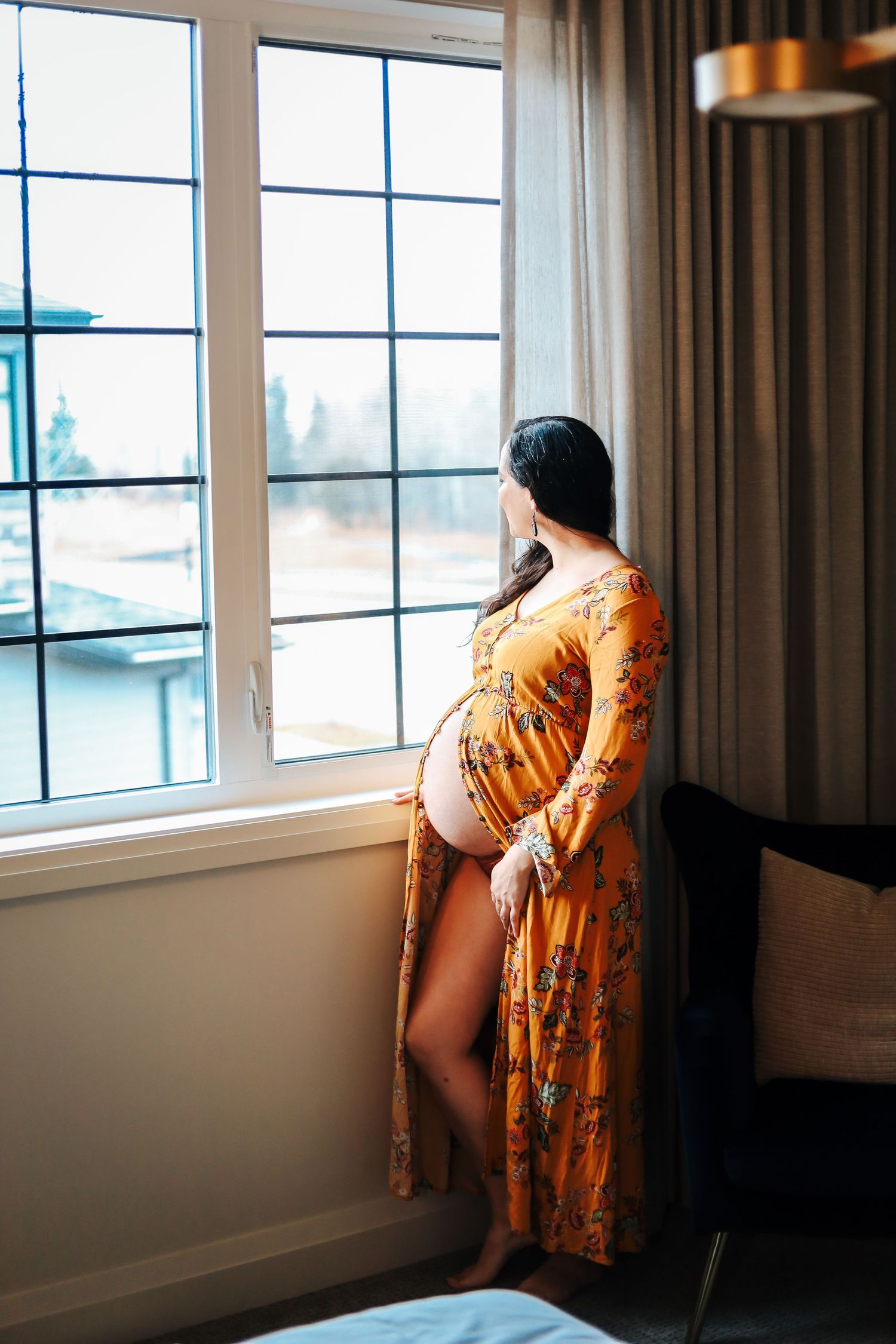 Spruce Grove St.Albert maternity newborn photographer, maternity outfit, pregnacy, mom groups, Edmonton wedding and family photography, YEG