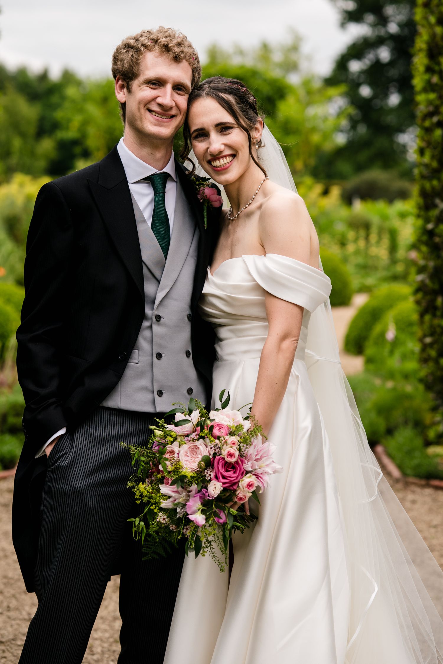 A classic Surrey wedding. A natural beauty.