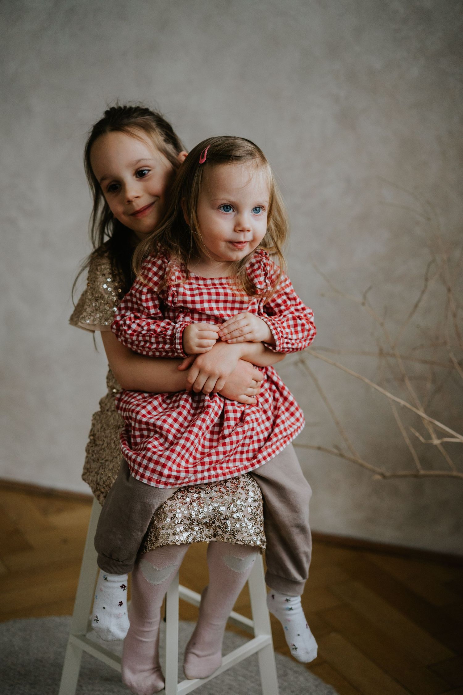 Rodzinna sesja zdjęciowa pokoleniowa Katowice sesja rodzinna w studiu fotograf Katowice fotograf Śląsk zdjęcia rodzinne z dziadkami sesja