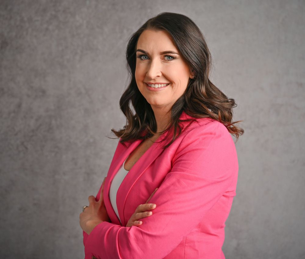 omaha headshot photographer
nebraska headshot photographer
la vista headshot photographer
millard headshot photographer