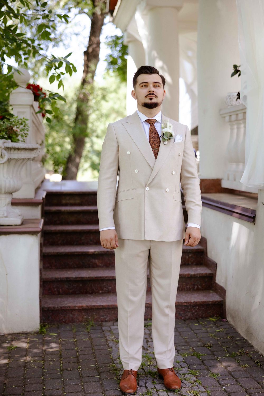 Luksusowy first look w plenerze pałacowym, wesele Mazowsze