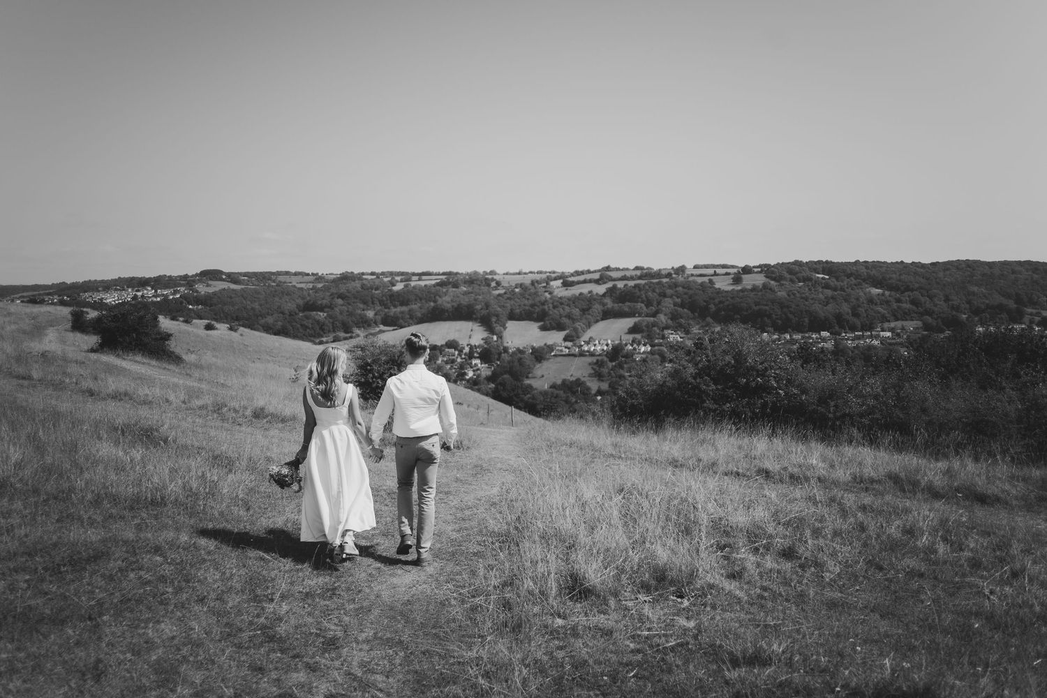 Cotswolds wedding elopement ceremony at Stroud Register Office.