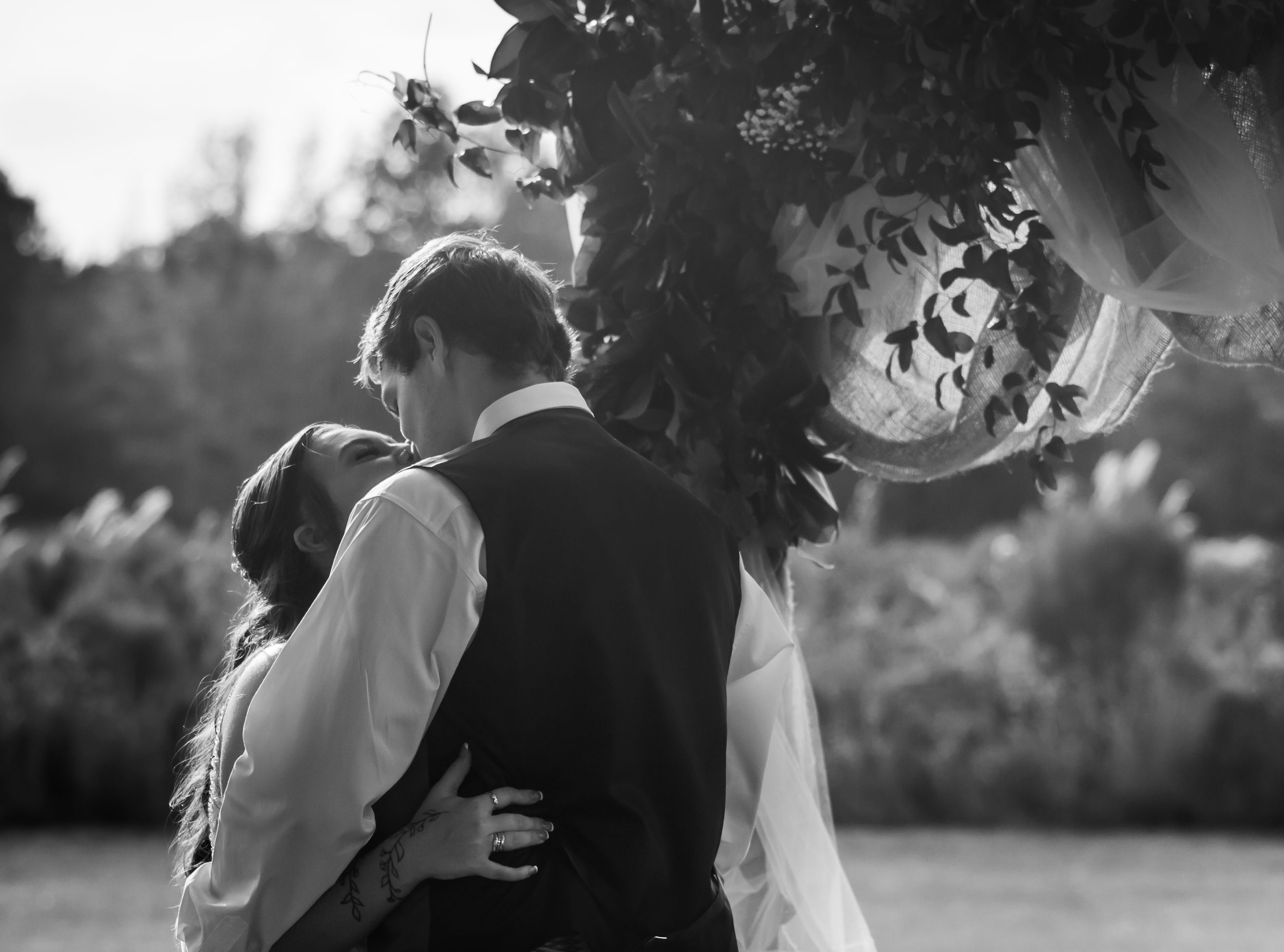 freelancer, South Carolina, photographer, fine art, wedding, commercial, nature, reenactment, gallery, freelance, monochrome, bridge, groom