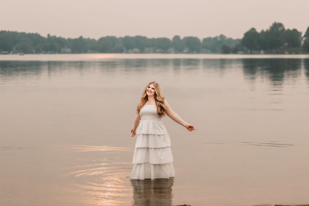 Genesee county senior photographer