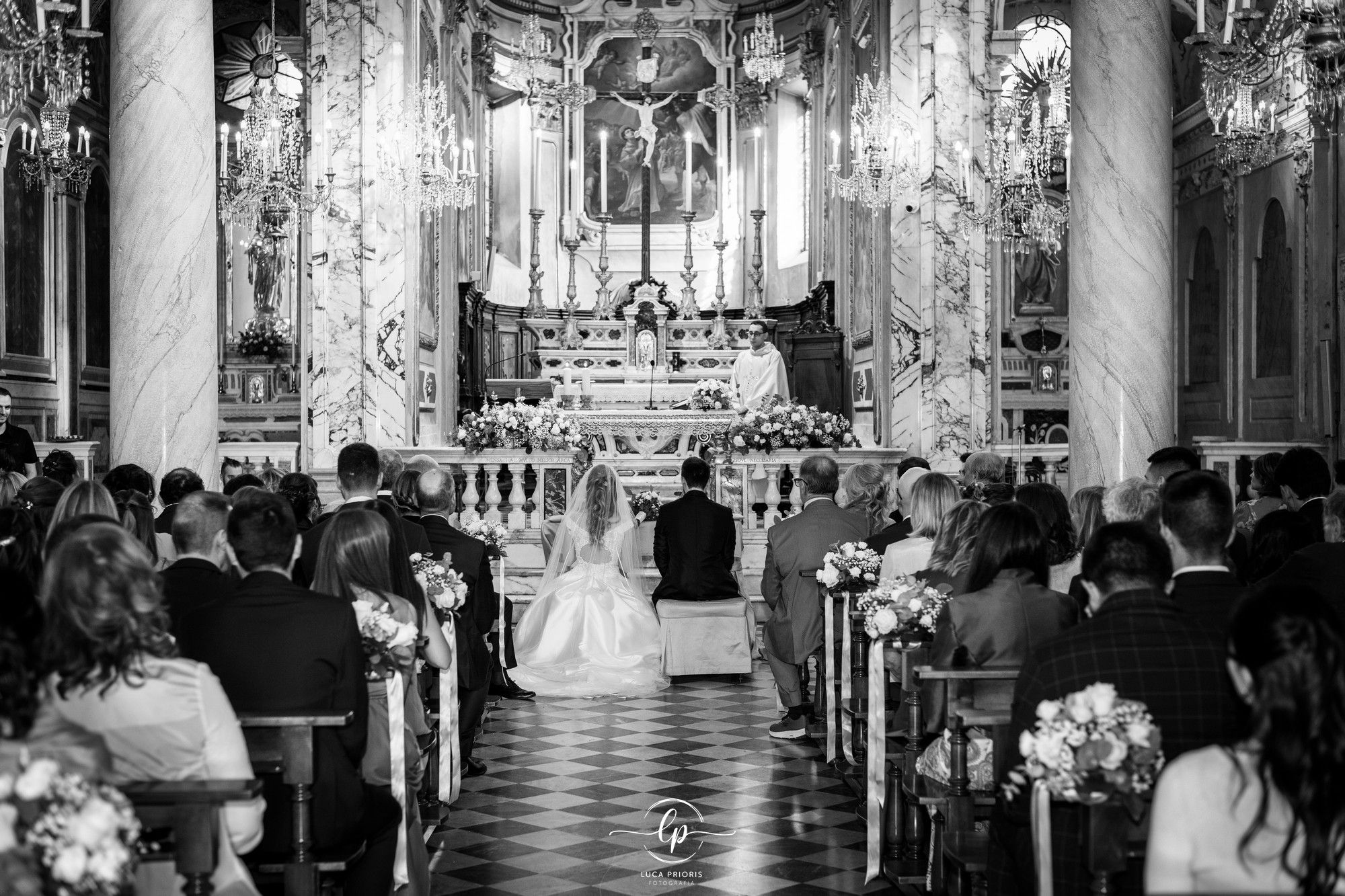 sposi in chiesa