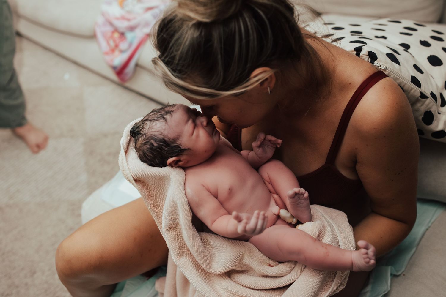 home-birth-sophia-birth-photography-dallas-fort-worth-texas-labor-and-delivery