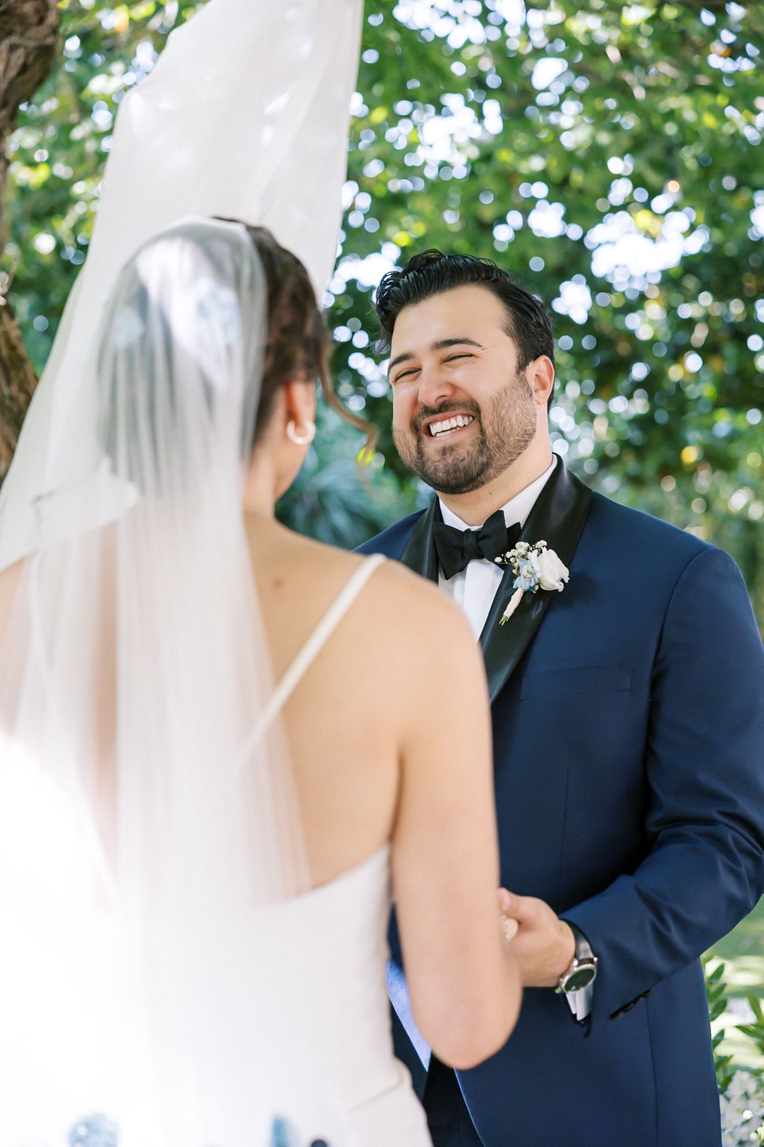 Emotional wedding ceremony at Quinta do Torneiro, Lisbon, captured by a Portugal wedding photographer