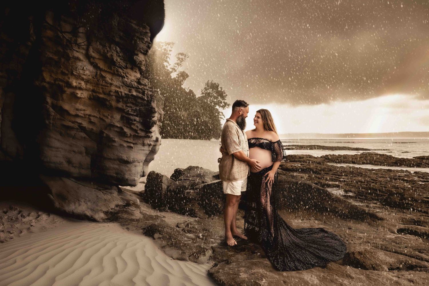 Maternity Photos- Booderee National Park- Murrays Beach