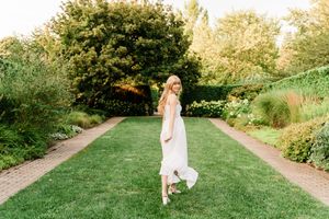 Senior pictures at Toledo Botanical Garden during golden hour