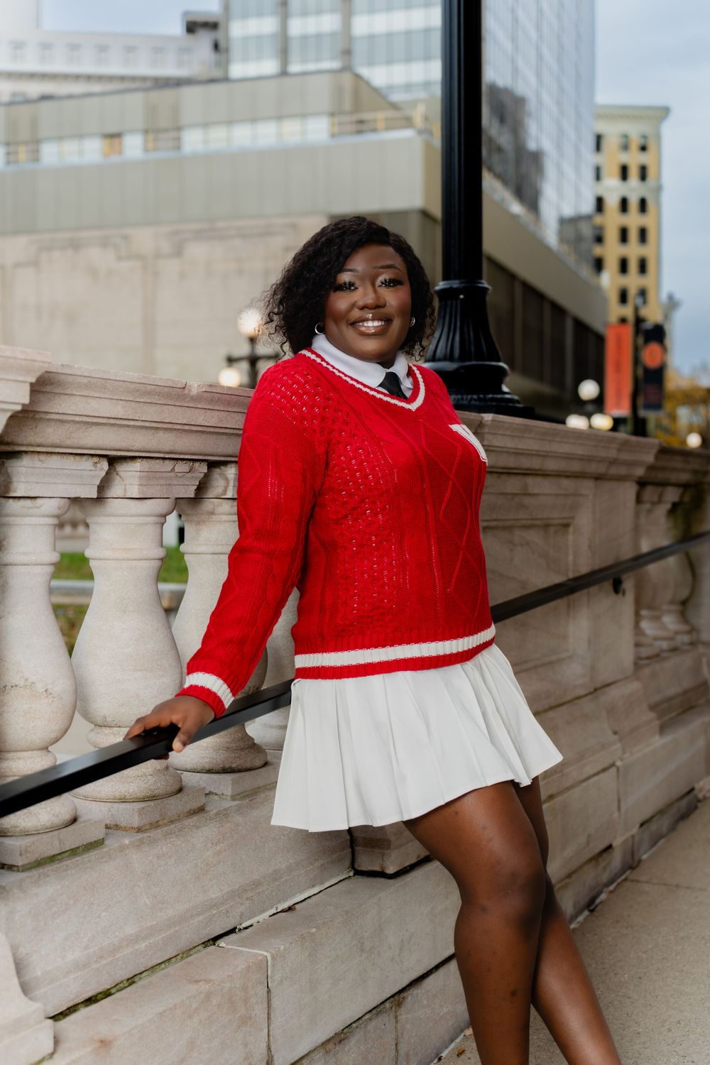 High School Senior Portraits Downtown Saint Paul, MN | George Latimer Central Library | Juve Photography